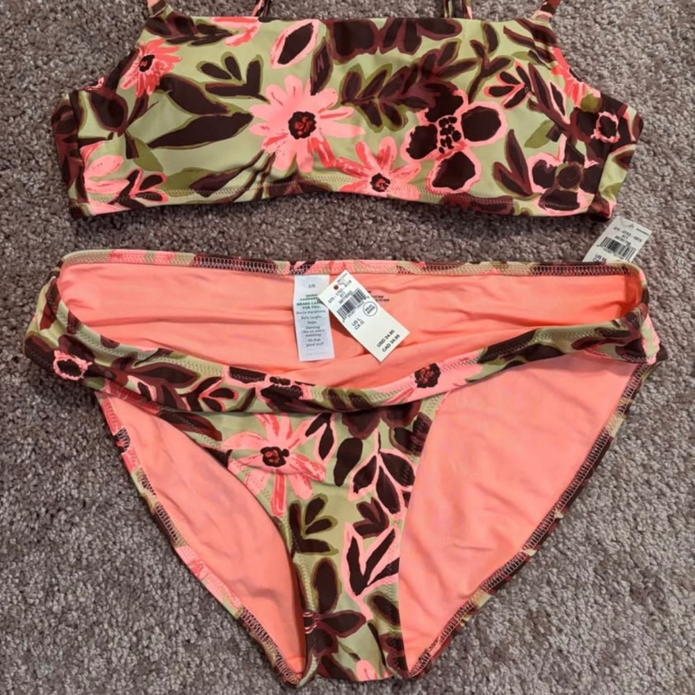 Aerie Bathing Suit - Top Size Medium, Bottoms Size Large